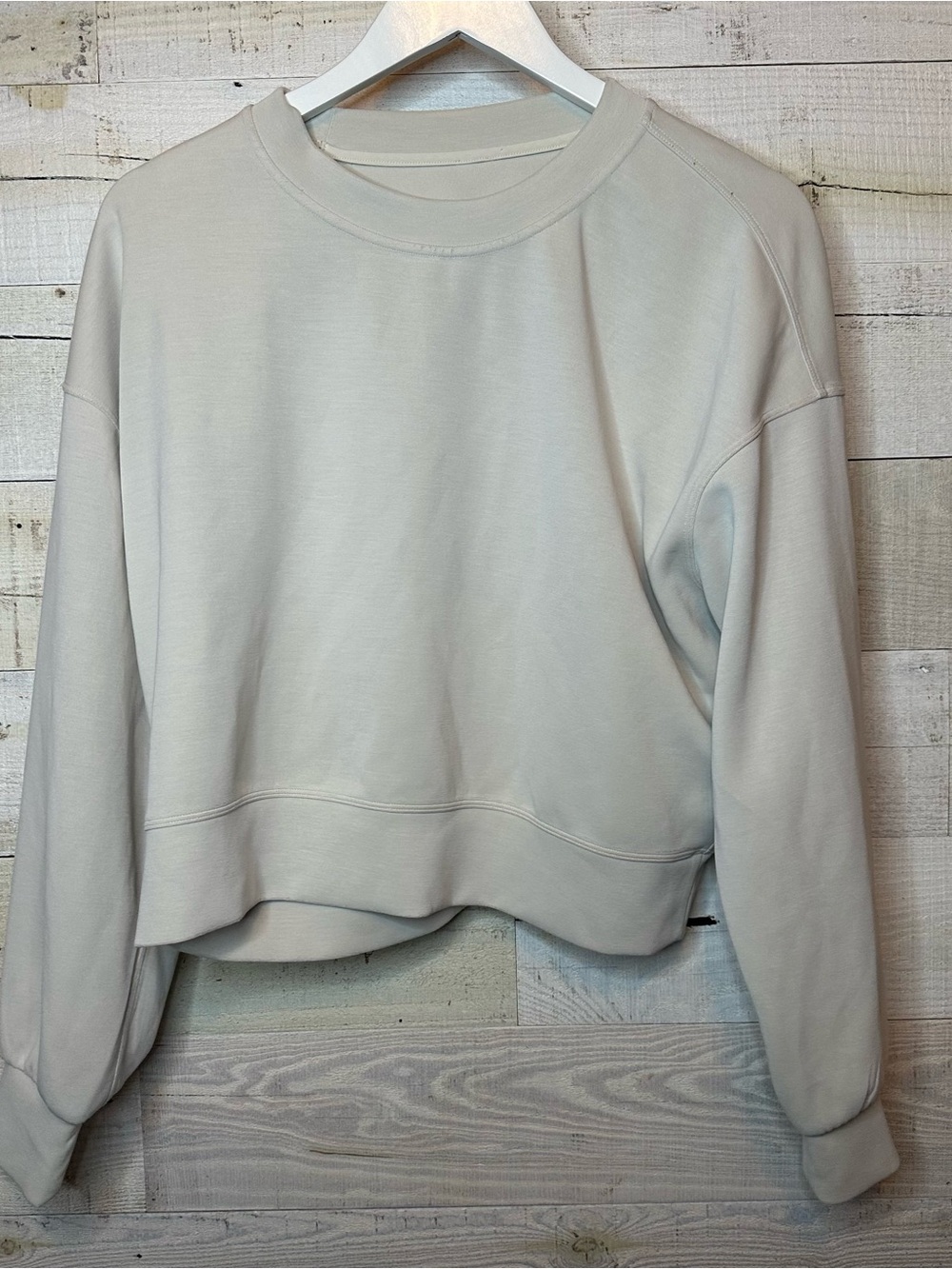 Lululemon Softstreme Perfectly Oversized Cropped Crew Mojave Tan size 6 - Picture 8 of 15